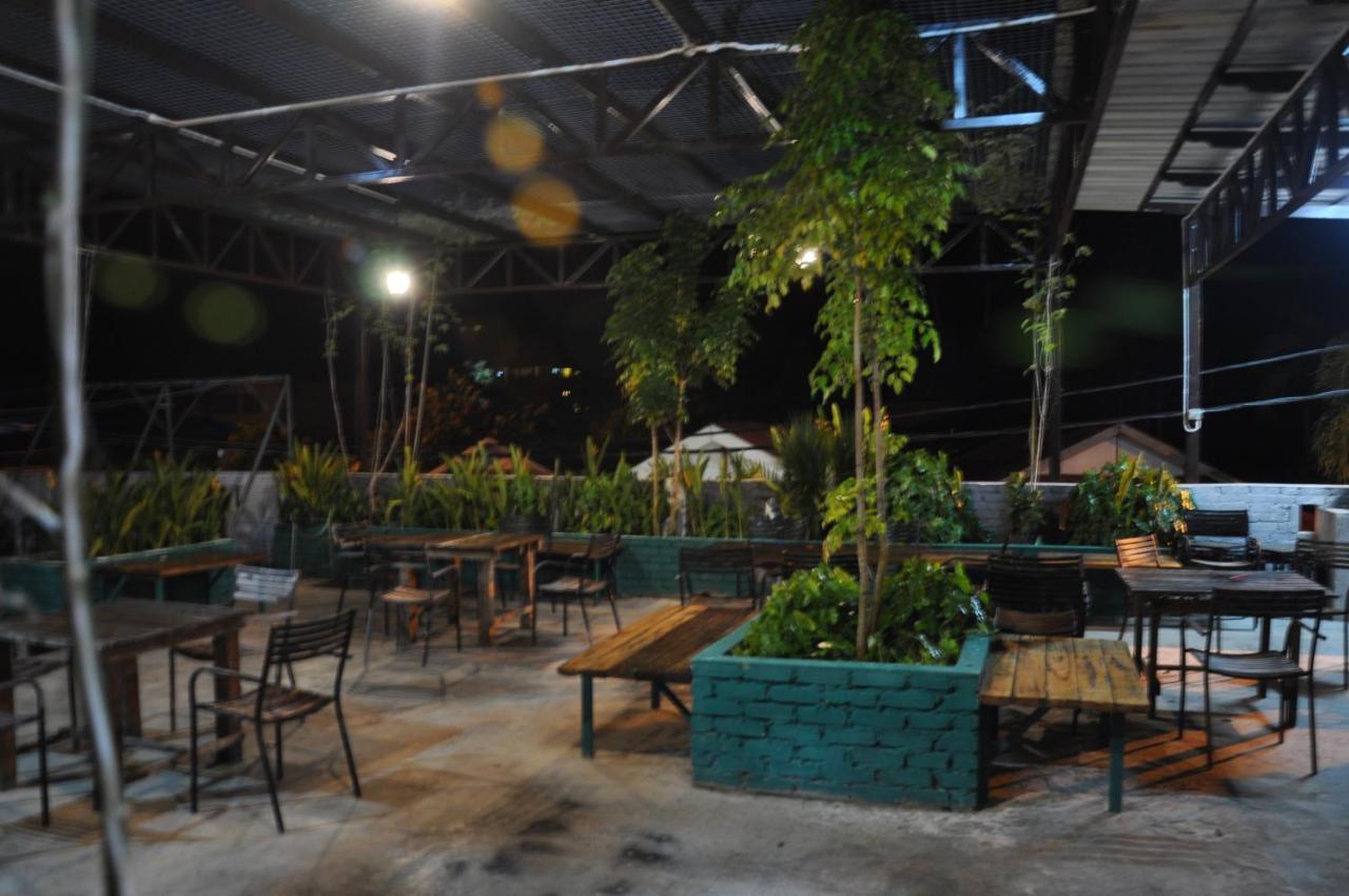 קמפונג טלוק ניפה Joe Fisherman Inn מראה חיצוני תמונה
