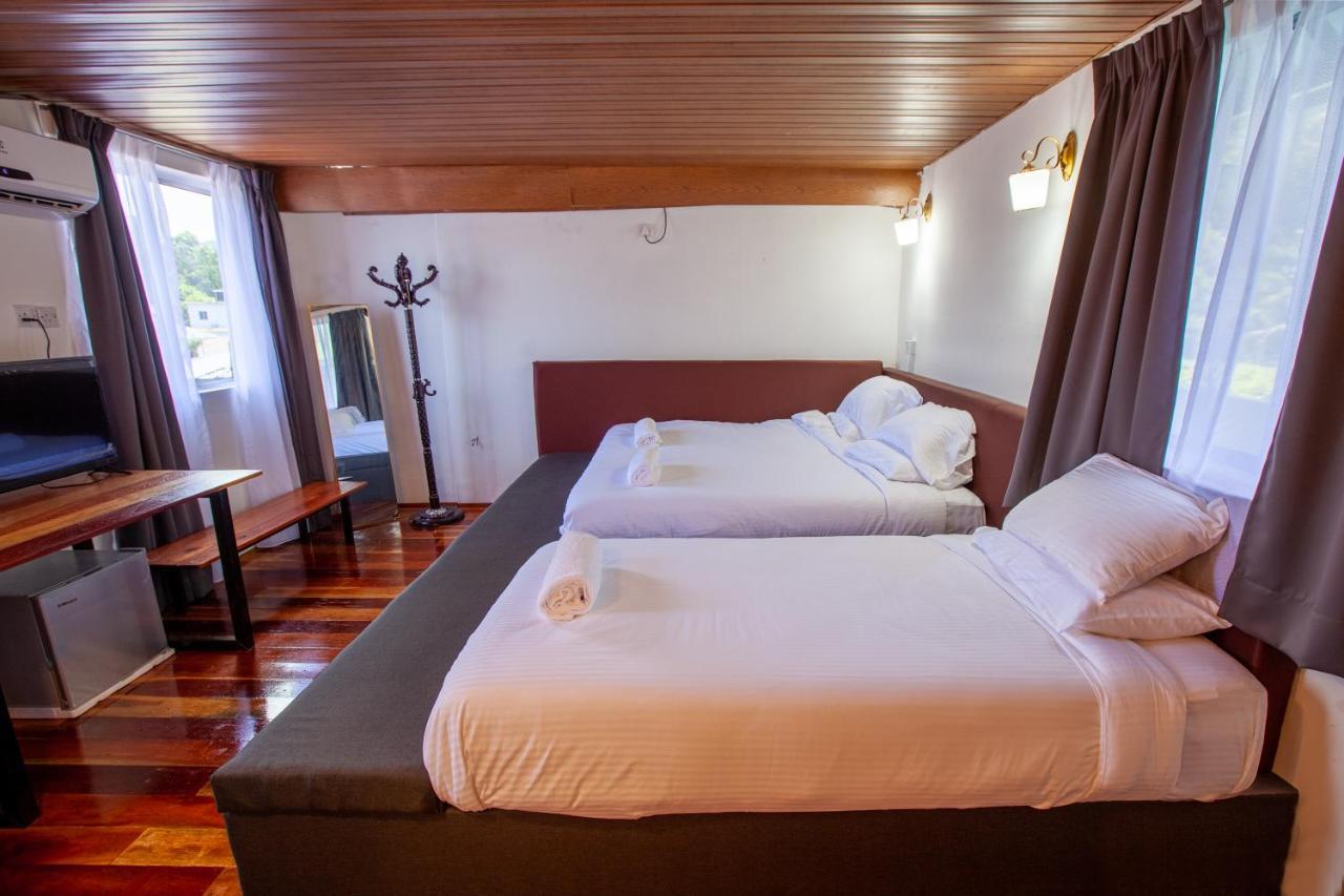 קמפונג טלוק ניפה Joe Fisherman Inn מראה חיצוני תמונה